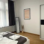 Saray Luxury Apartment *